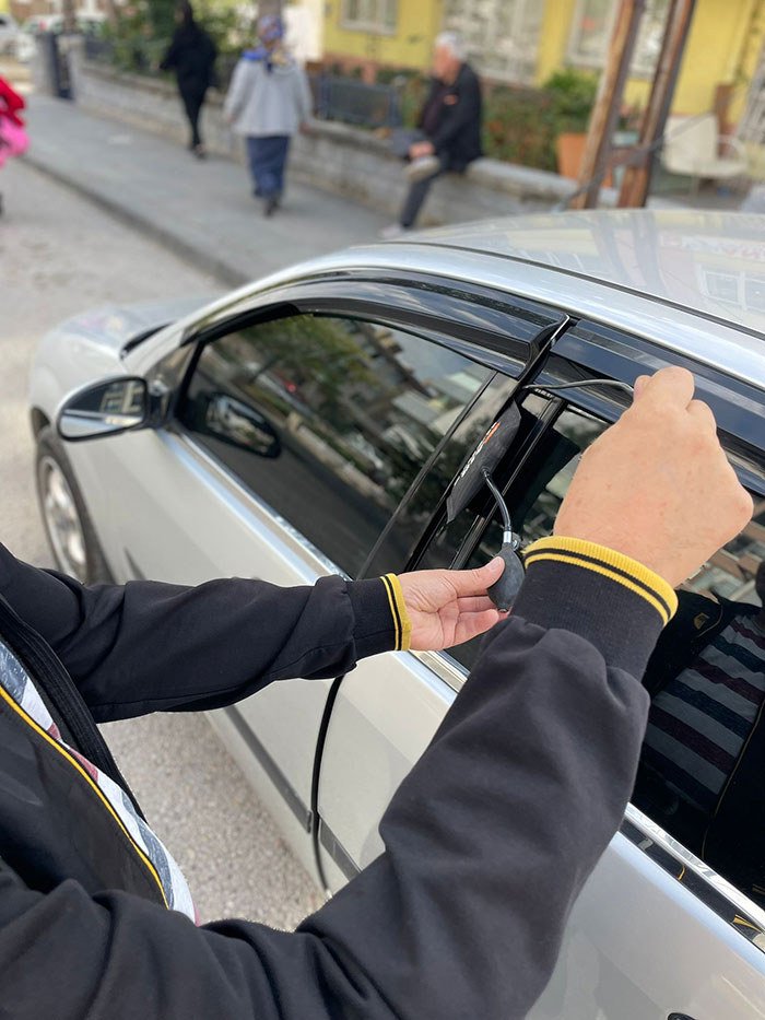 Torbalı Oto Kilitçisi